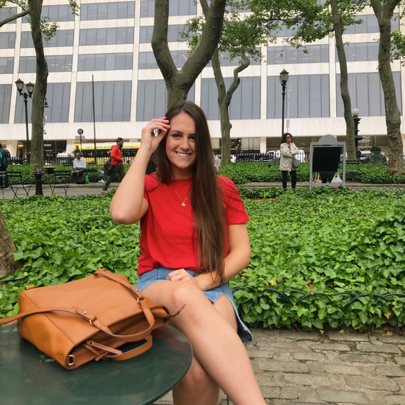 Meet your Posher, Erika - Picture 4 of 6